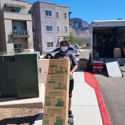 Professional Senior Citizen Moving Services in Tucson AZ​